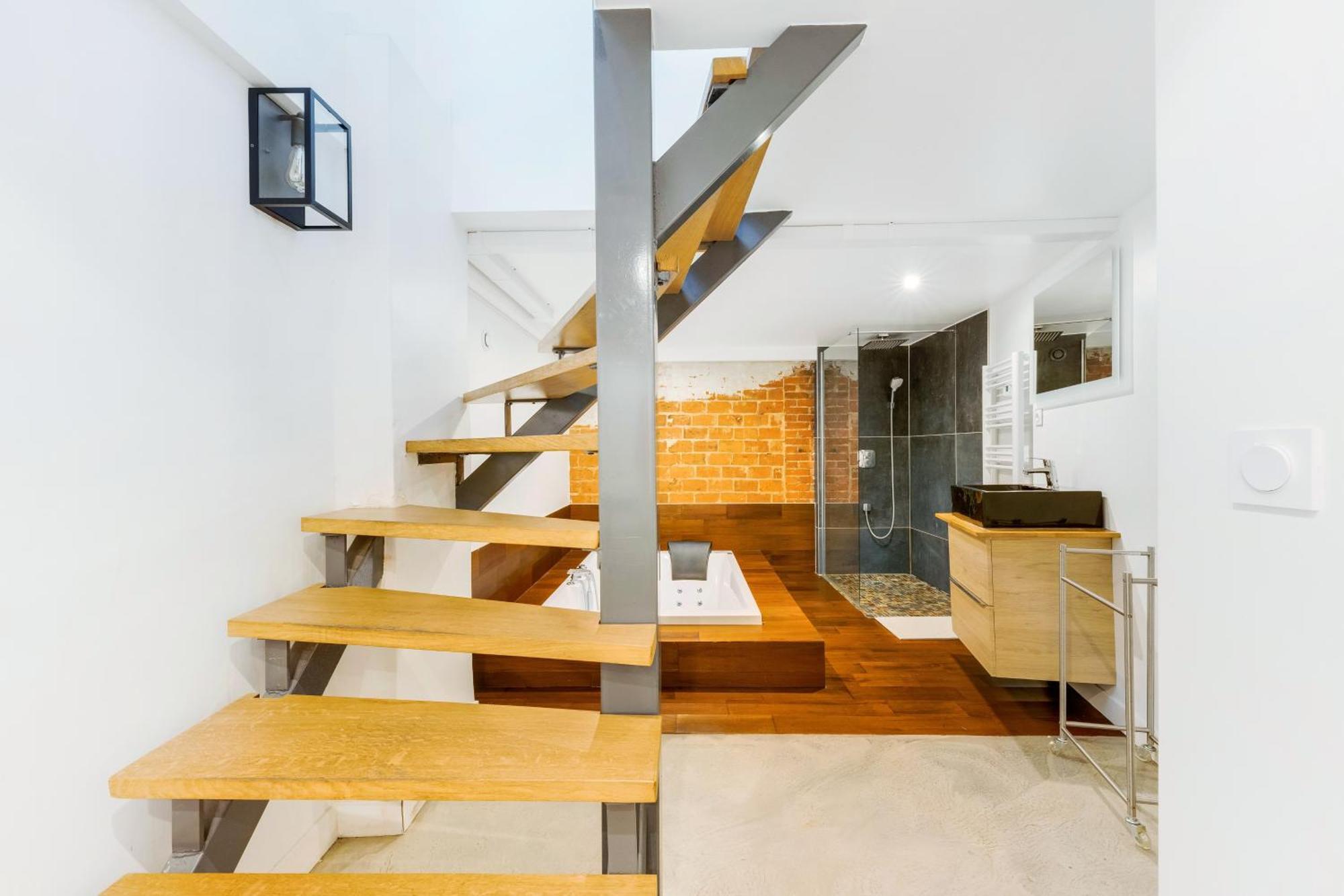 Large Flat Very Close To Montmartre Paris Exterior foto